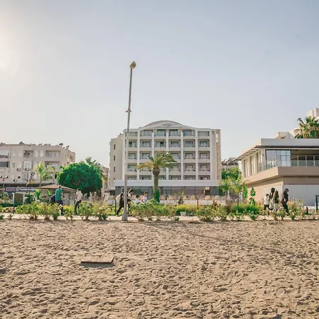 Ξενοδοχείο Random By Lookbookholiday Μαρμαρίς