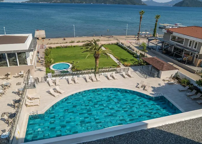 酒店 Random By Lookbookholiday 马尔马里斯