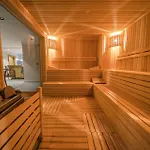 Hotel Random By Lookbookholiday 3*