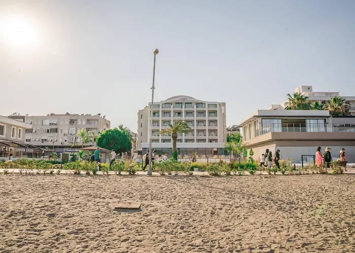 ホテル Random By Lookbookholiday マルマリス