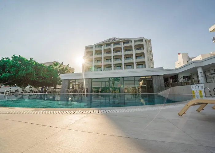 Random By Lookbookholiday ホテル 3*