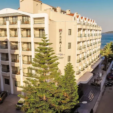 Random By Lookbookholiday Otel Marmaris