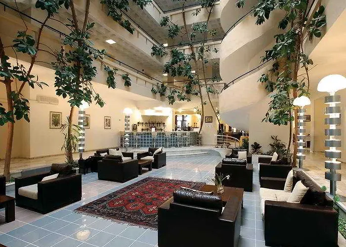 Hotell Random By Lookbookholiday 3*